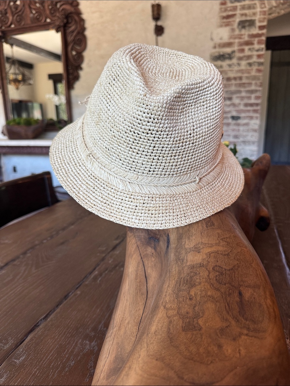 Helen Kaminski Raffia hat